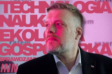 "Polska, zamiast liczyć tylko na gwarancje zza oceanu, powinna rozwijać współpracę przemysłową i obronną ze Skandynawami, z krajami naszego regionu, z Francją".