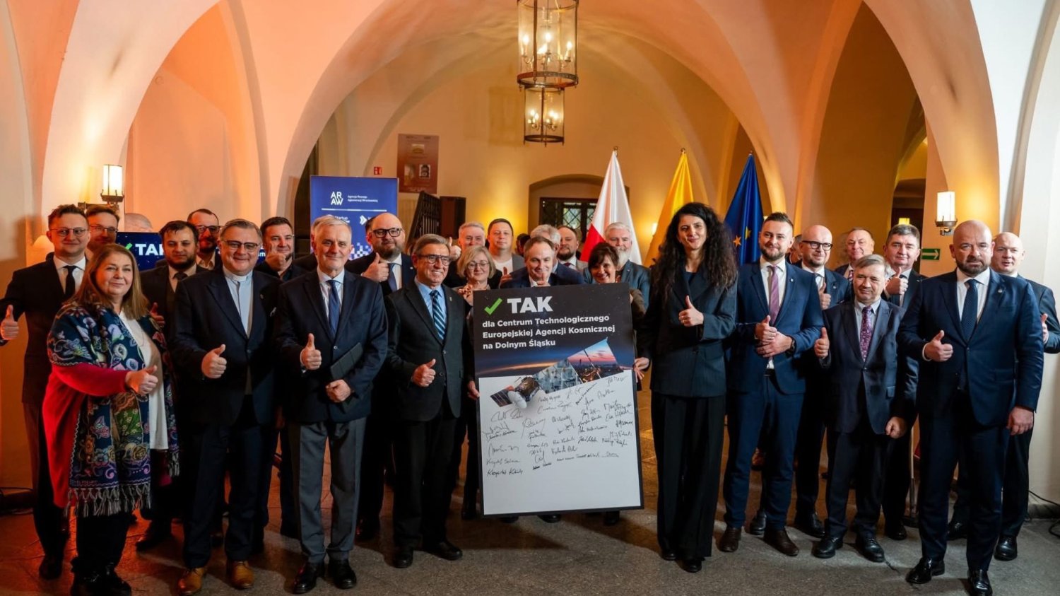 Wrocław stara się o prestiżowy ośrodek ESA. Chcą mieć udział w podbiciu Marsa Wrocław stara się o Centrum Technologiczne Europejskiej Agencji Kosmicznej