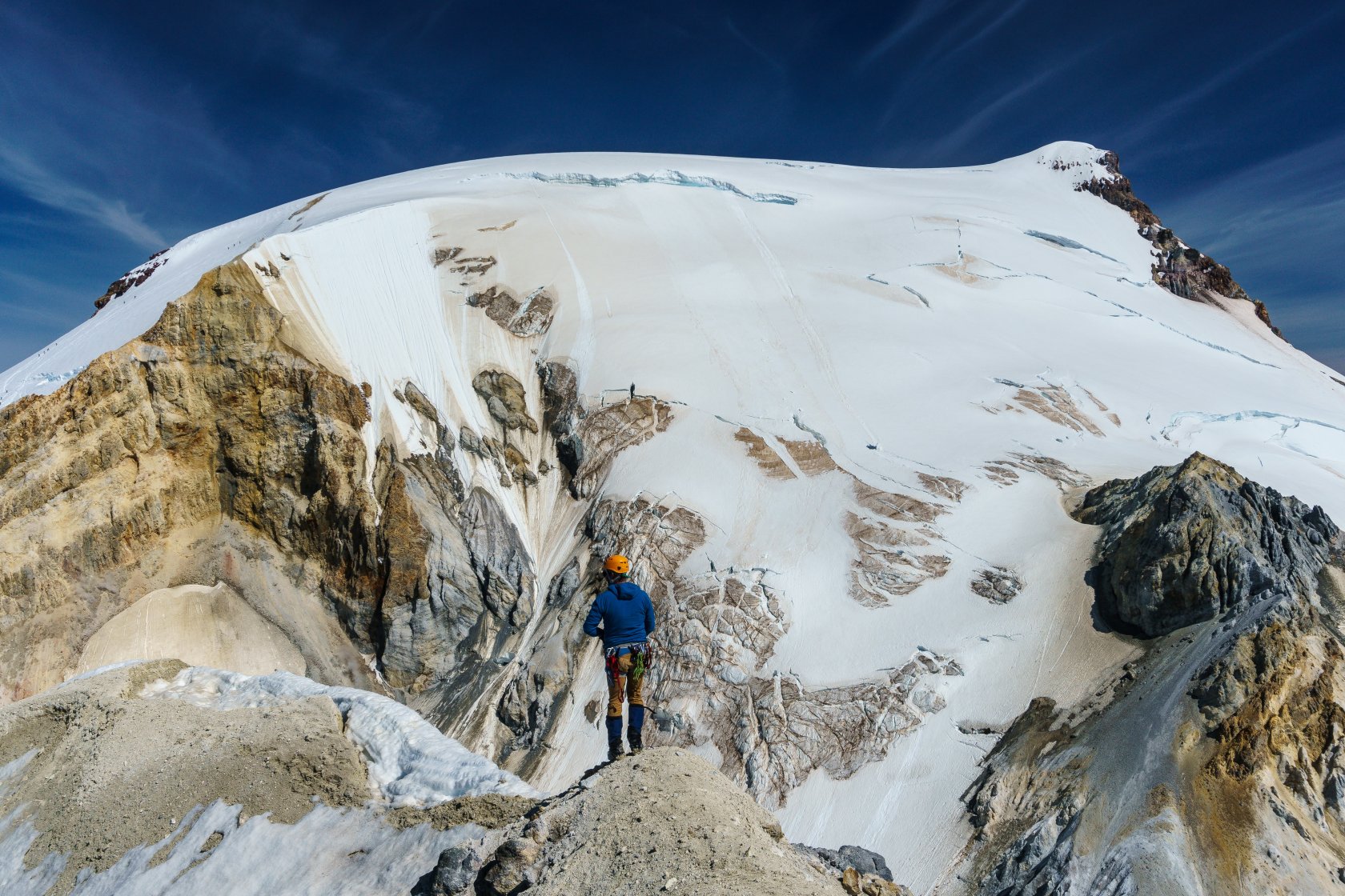 Życie znanego alpinisty udało się uratować dzięki dronowi.