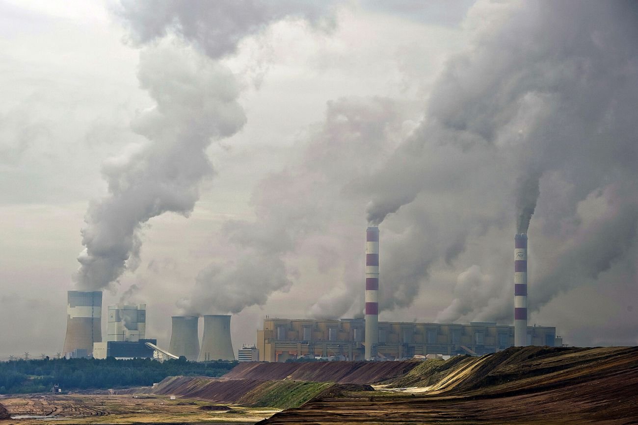 Kopalnia i elektrownia Bełchatów emituje rocznie 33 miliony ton CO2 - tyle, ile cała Dania.