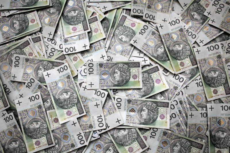 Ponad 760 mln zł dostali w 2014 r. polscy naukowcy od NCN.