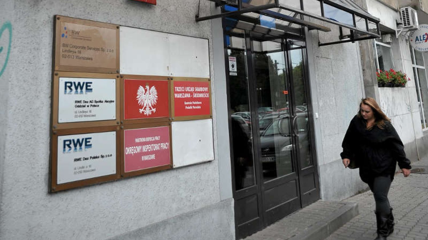 Kary za łamanie praw pracowników są śmieszne. Państwowa Inspekcja Pracy - gigant, który nic nie może