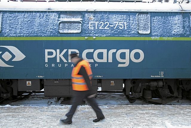 PKP Cargo chwali się zyskiem, jaki uzyskałoby sprzedając pociągi na złom