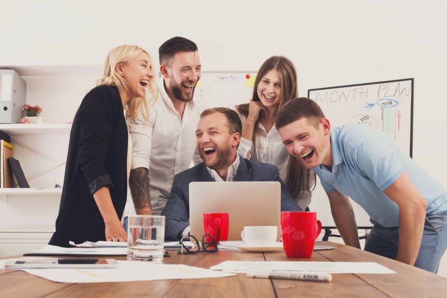 Mailing to pole minowe: w komunikatach i wiadomościach do redakcji i innych adresatów bardzo łatwo o fatalny błąd.