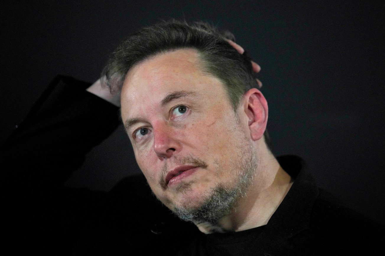 Elon Musk musiał zapłacić karę i zablokować konta szerzące dezinformację, żeby wrócić z portalem 'X' do Brazylii