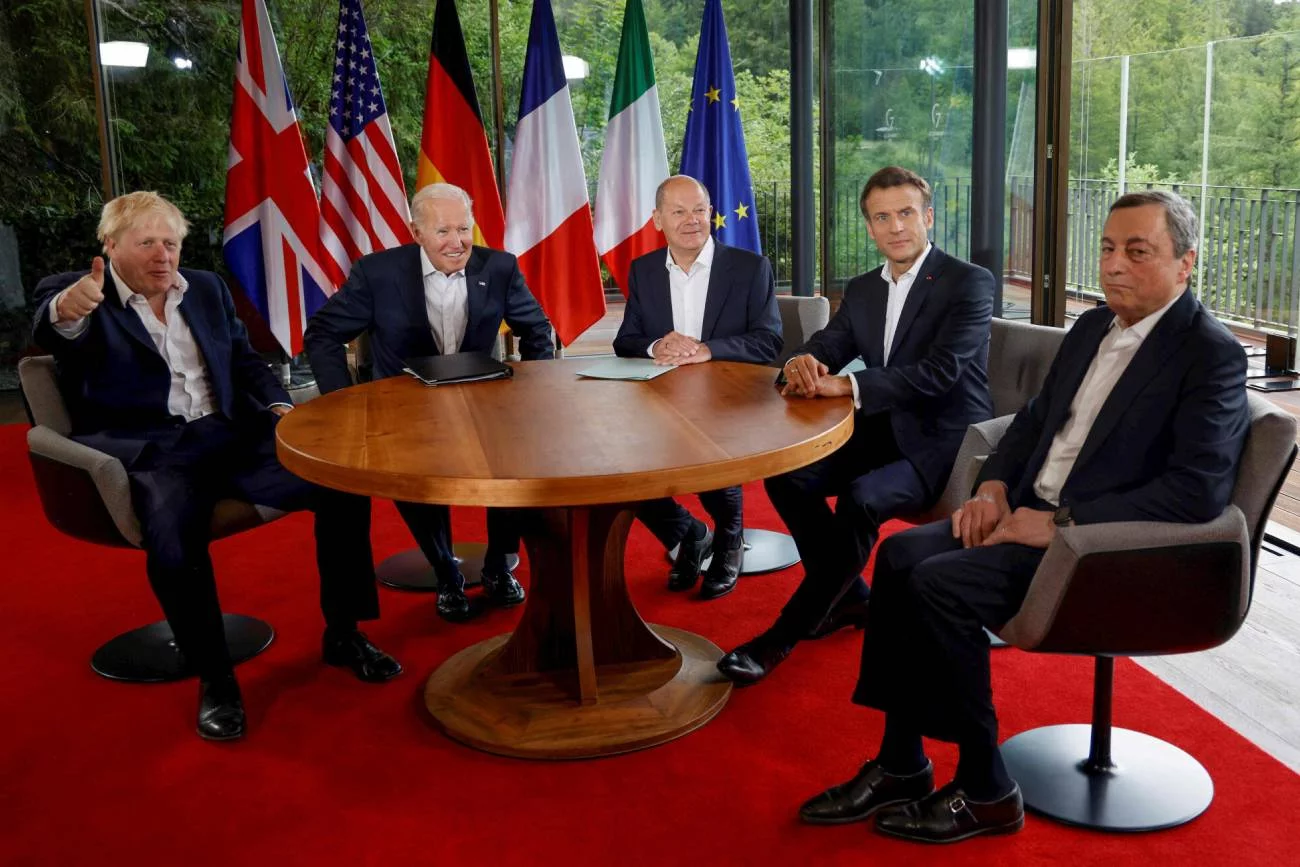Szczyt G7
