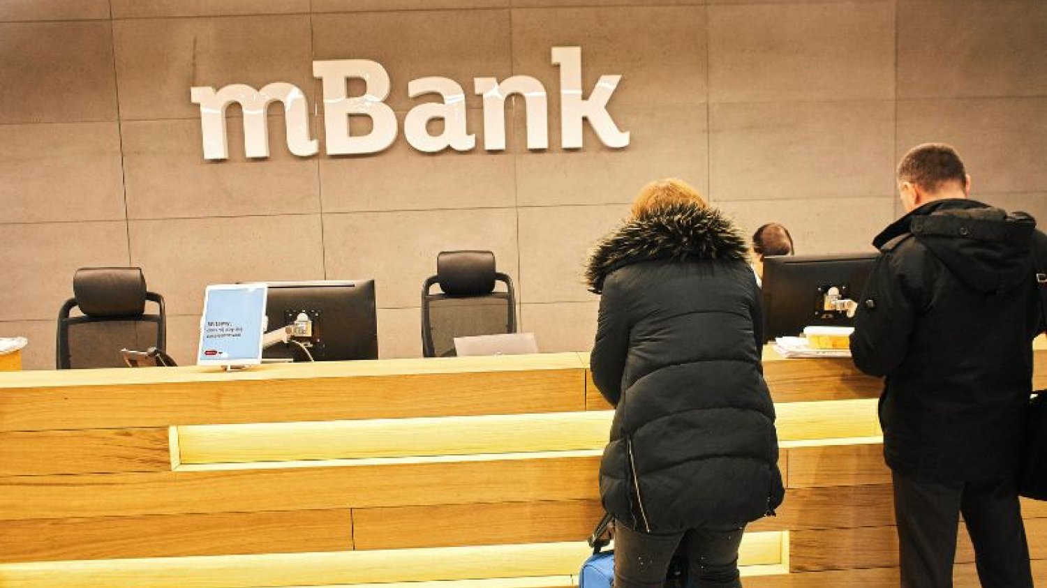 mBank jest kolejną instytucją chcącą iść na ugody frankowe.