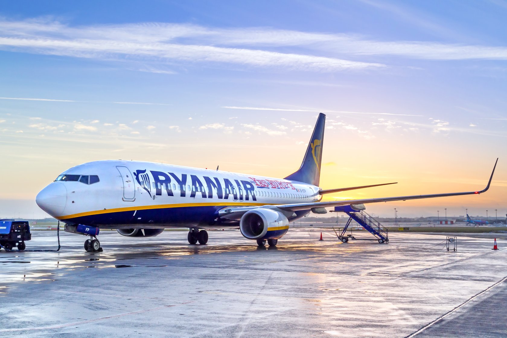 Ryanair będzie wykonywał prawie 1000 lotów dziennie.