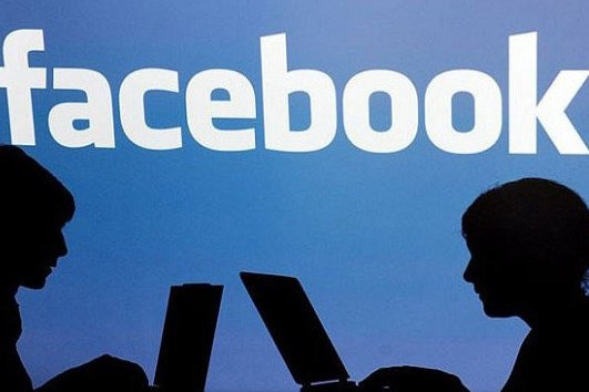 Facebook nałożył cenzurę na treści dotyczące konkurencyjnego serwisu. Skąd taka decyzja?