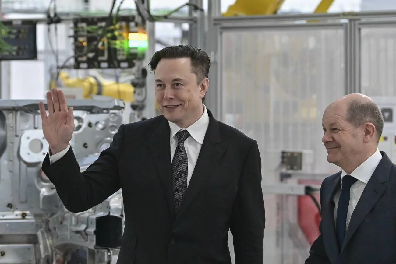 Elon Musk i Olaf Scholz
