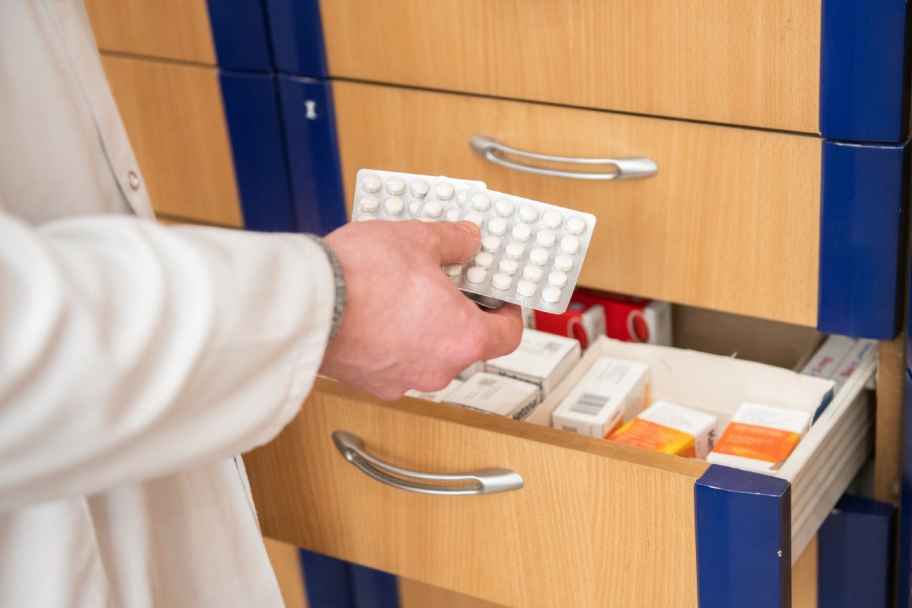 Zabraknie ważnych leków w aptekach? Jest nowa lista.