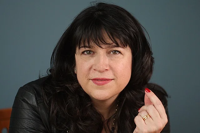 E.L. James, autorka "50 twarzy Greya" rozpoczęła swoją karierę od self-publishingu.