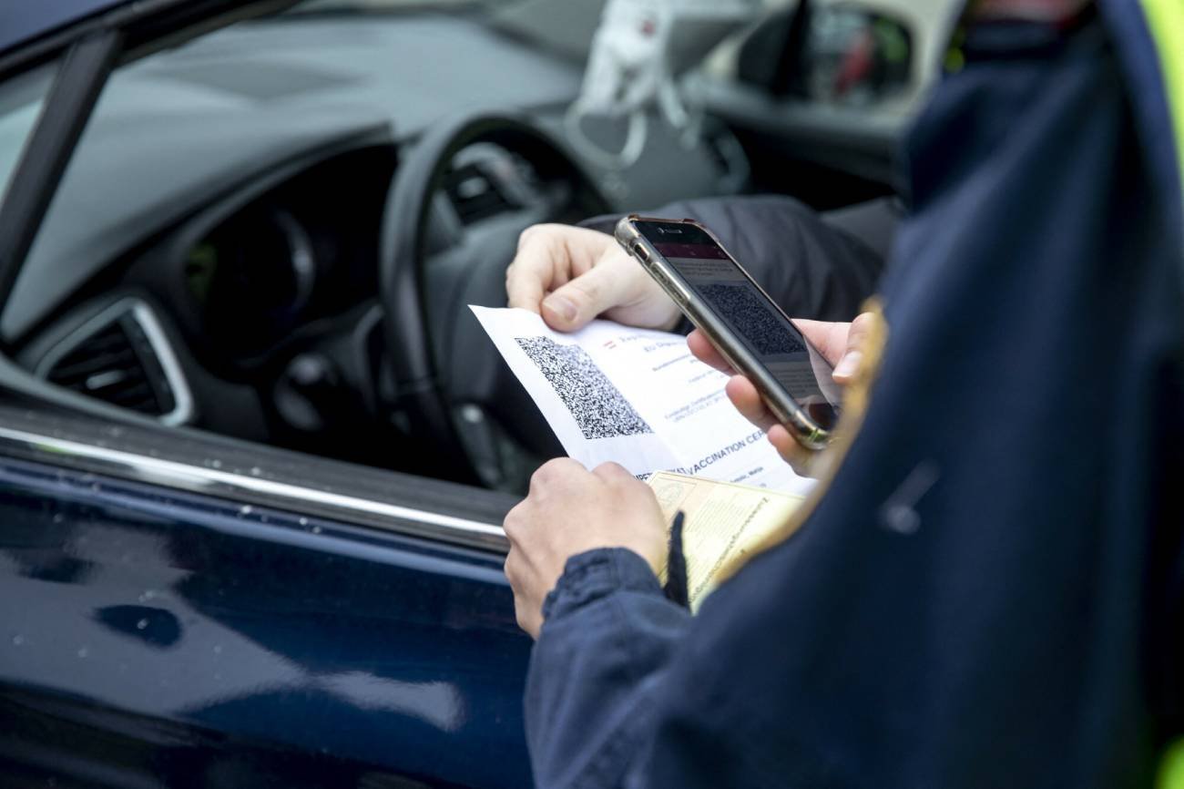 Od 9 października mObywatel zyskuje usługę "Historia pojazdu"