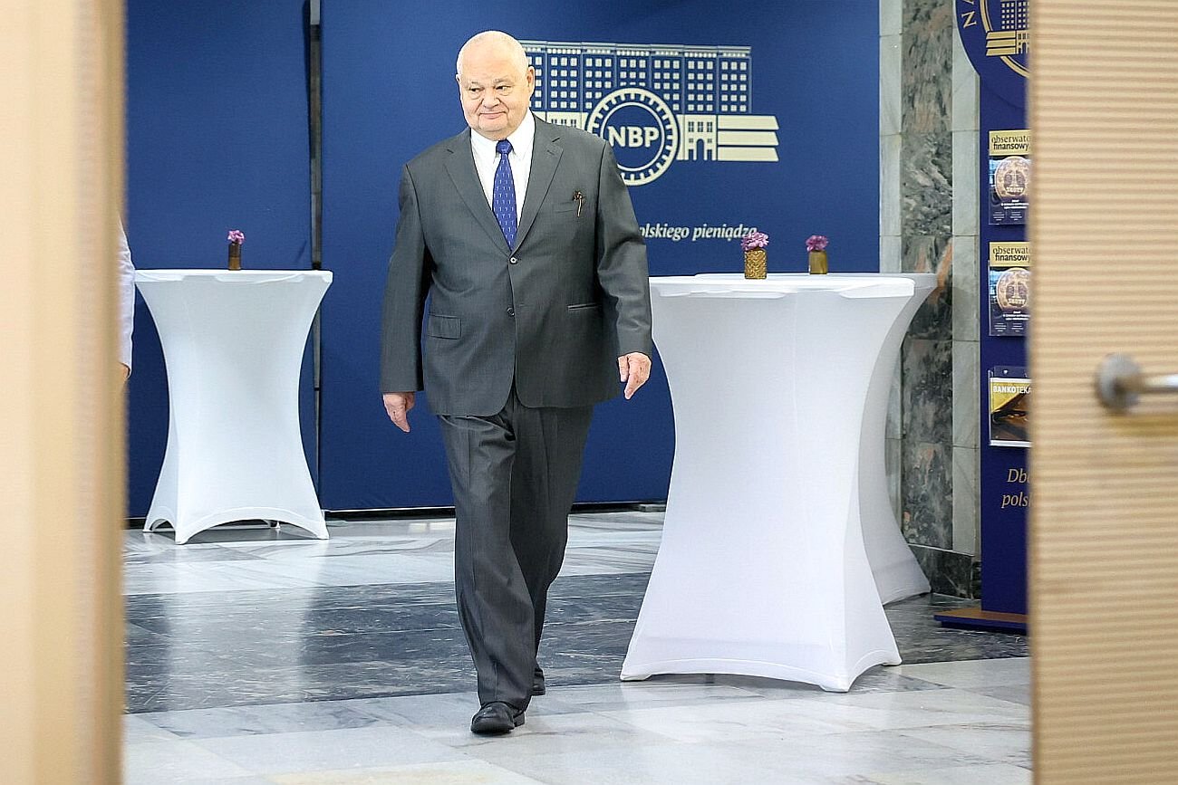 Rada Polityki Pieniężnej pod wodzą Adama Glapińskiego podjęła decyzję w sprawie stóp procentowych.