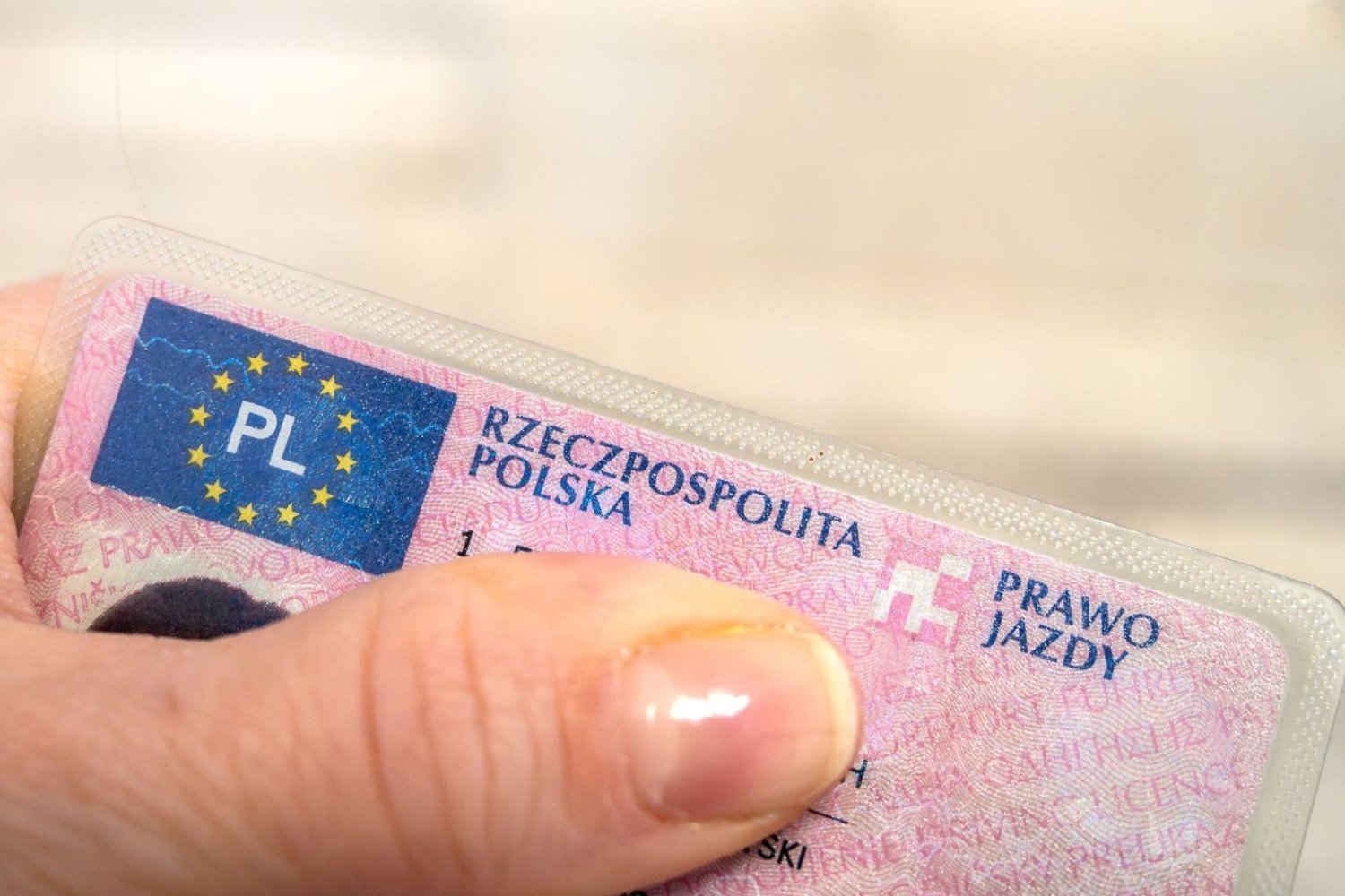 Ile kosztuje prawo jazdy w Warszawie? Sam kurs to dopiero początek wydatków