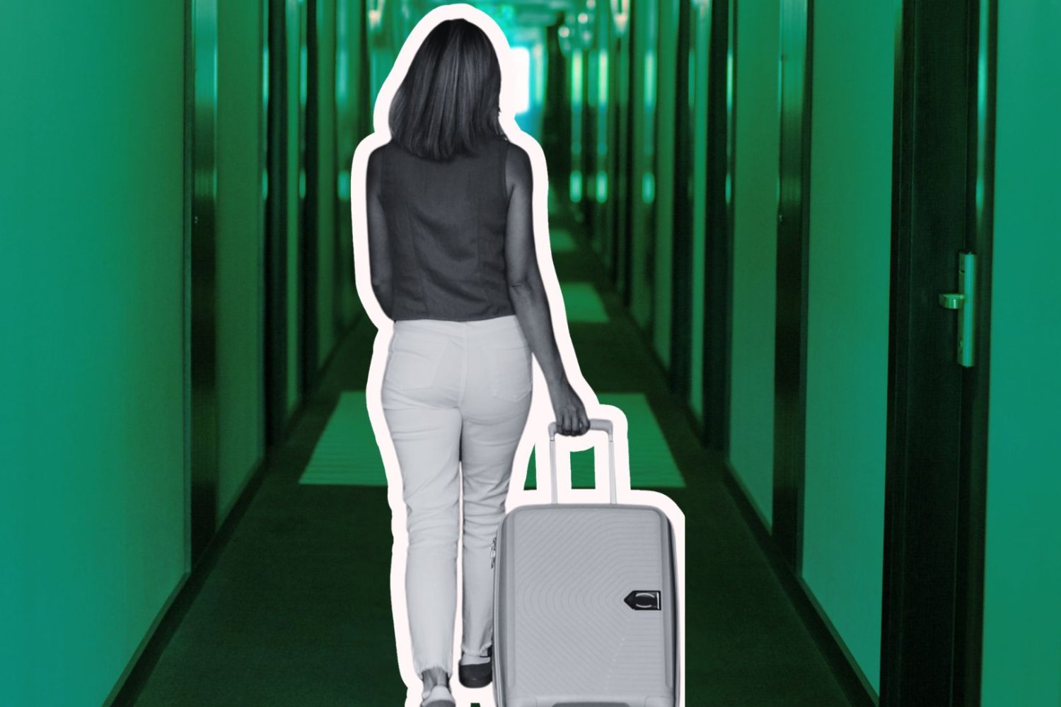 Wielka ściema doby hotelowej. Hotele robią z nas idiotów w biały dzień kobieta opuszczająca hotel