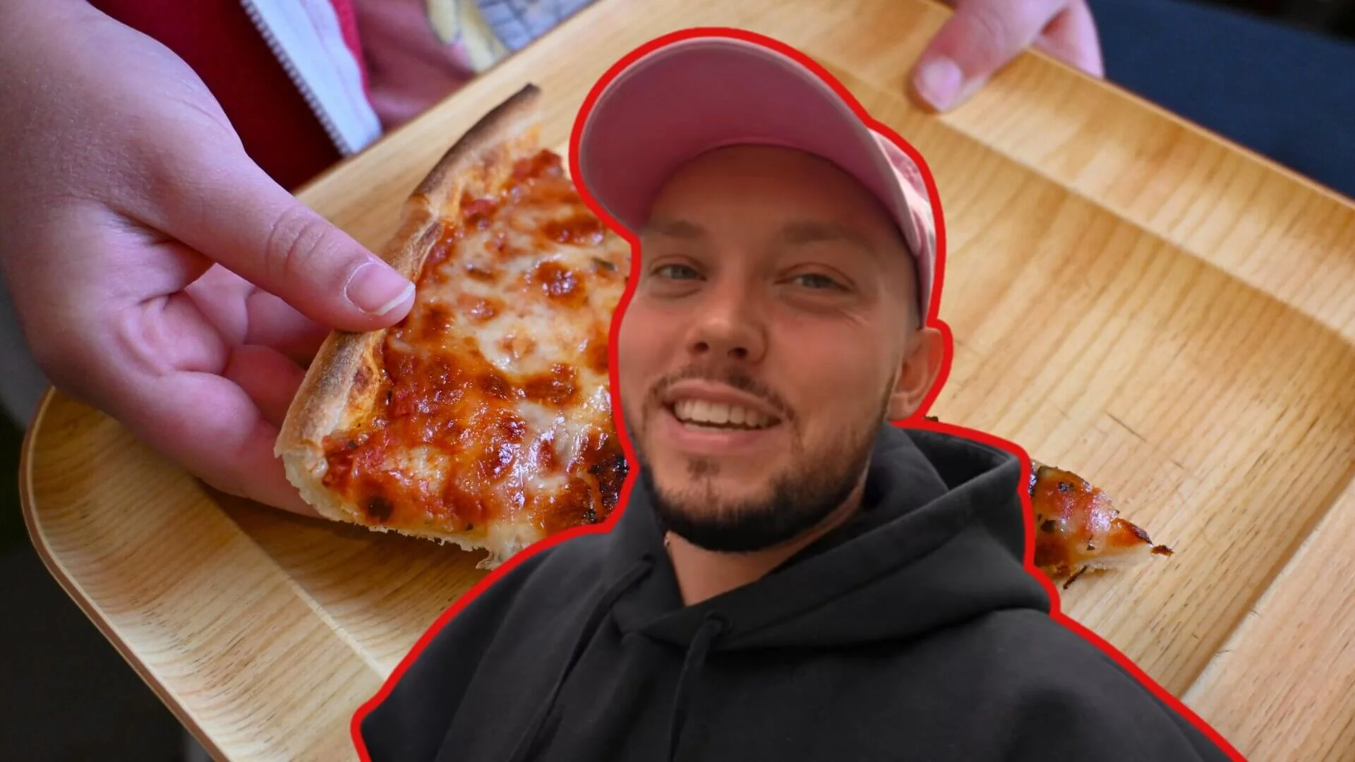 Skrytykowali pizzę Książula bez litości. Teraz babcia i wnuczek zawiesili kanał