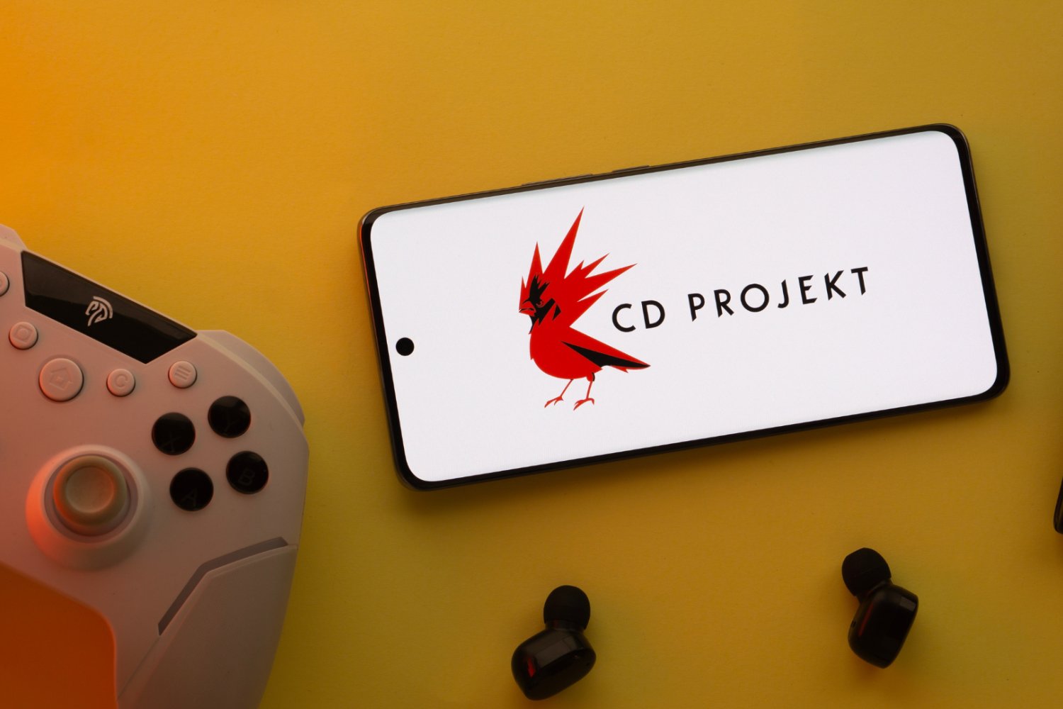 Logo CD Projekt na smartfonie