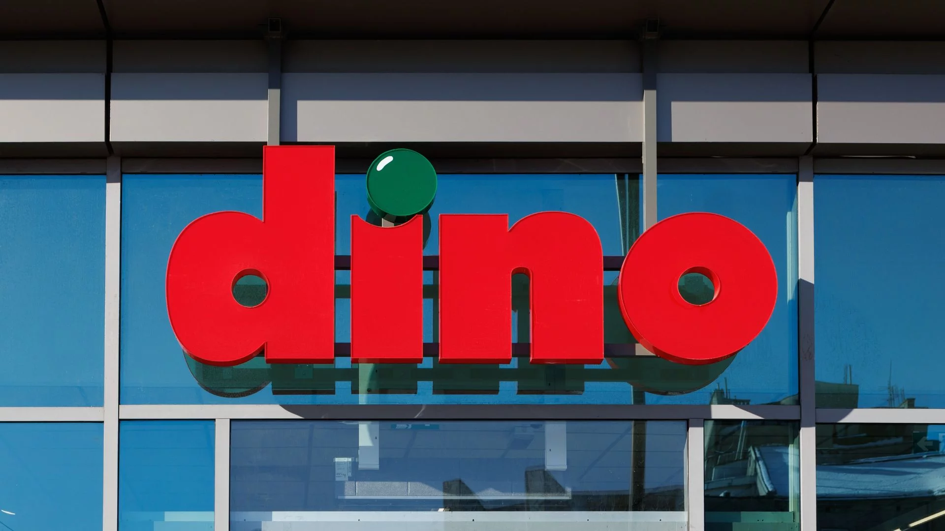 Dino Polska pozywa związkowca. Chcieli uciszyć bunt, wybuchł skandal Logo sklepu Dino.