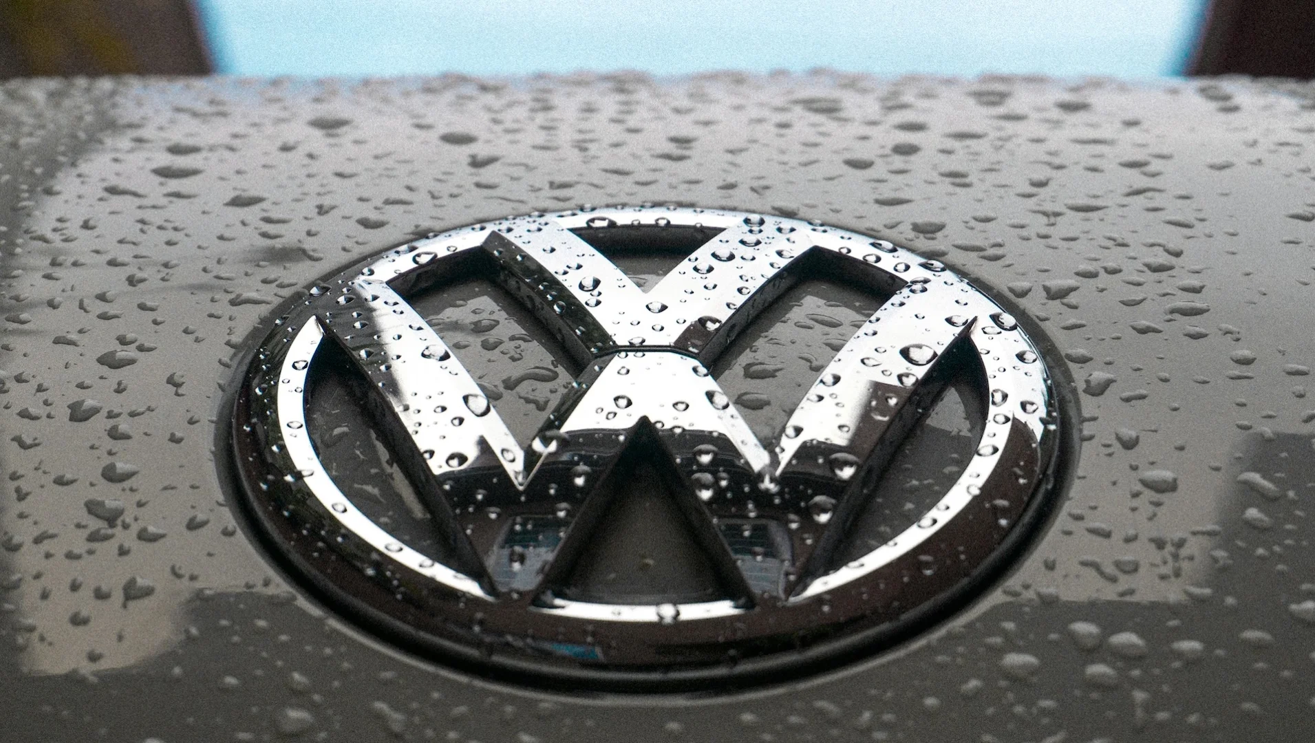 Volkswagen zwalnia na potęgę. Pracę straci 100 tysięcy osób