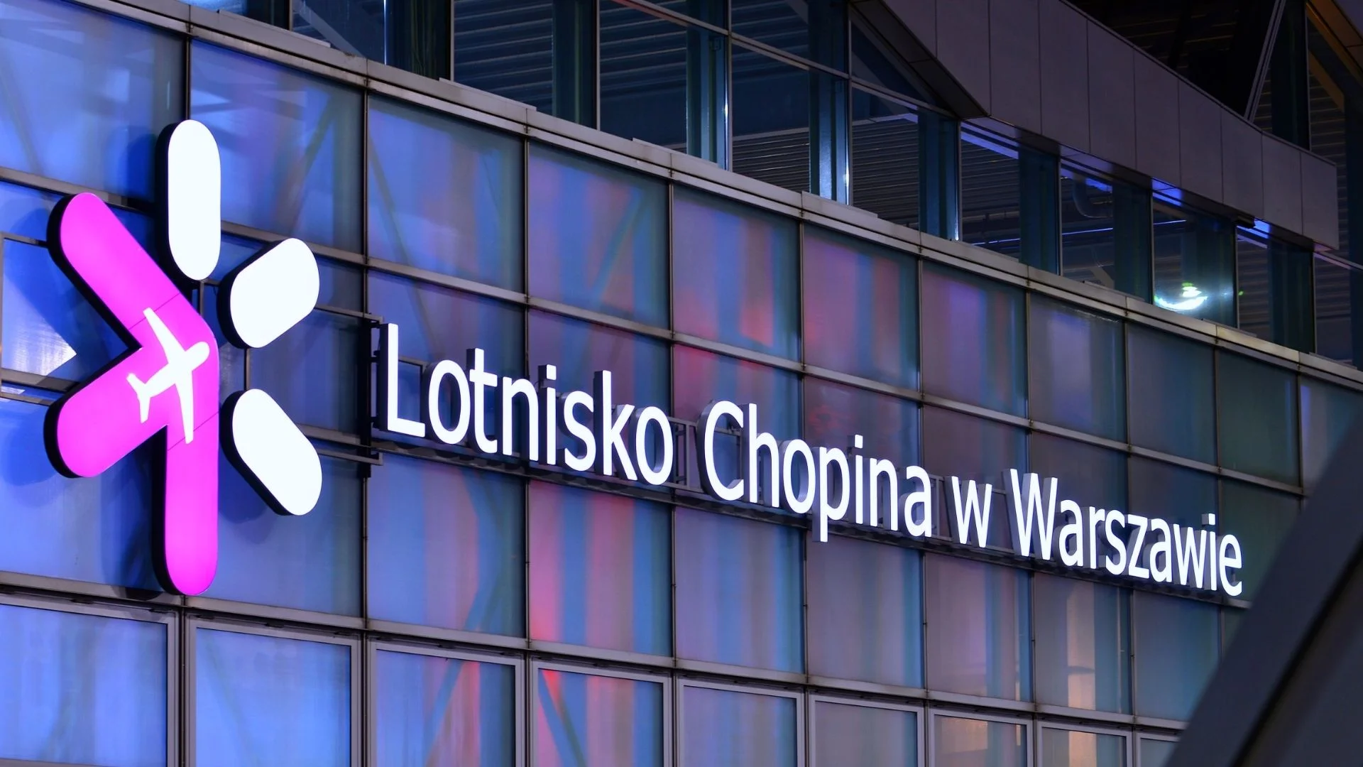 Lotnisko Chopina.