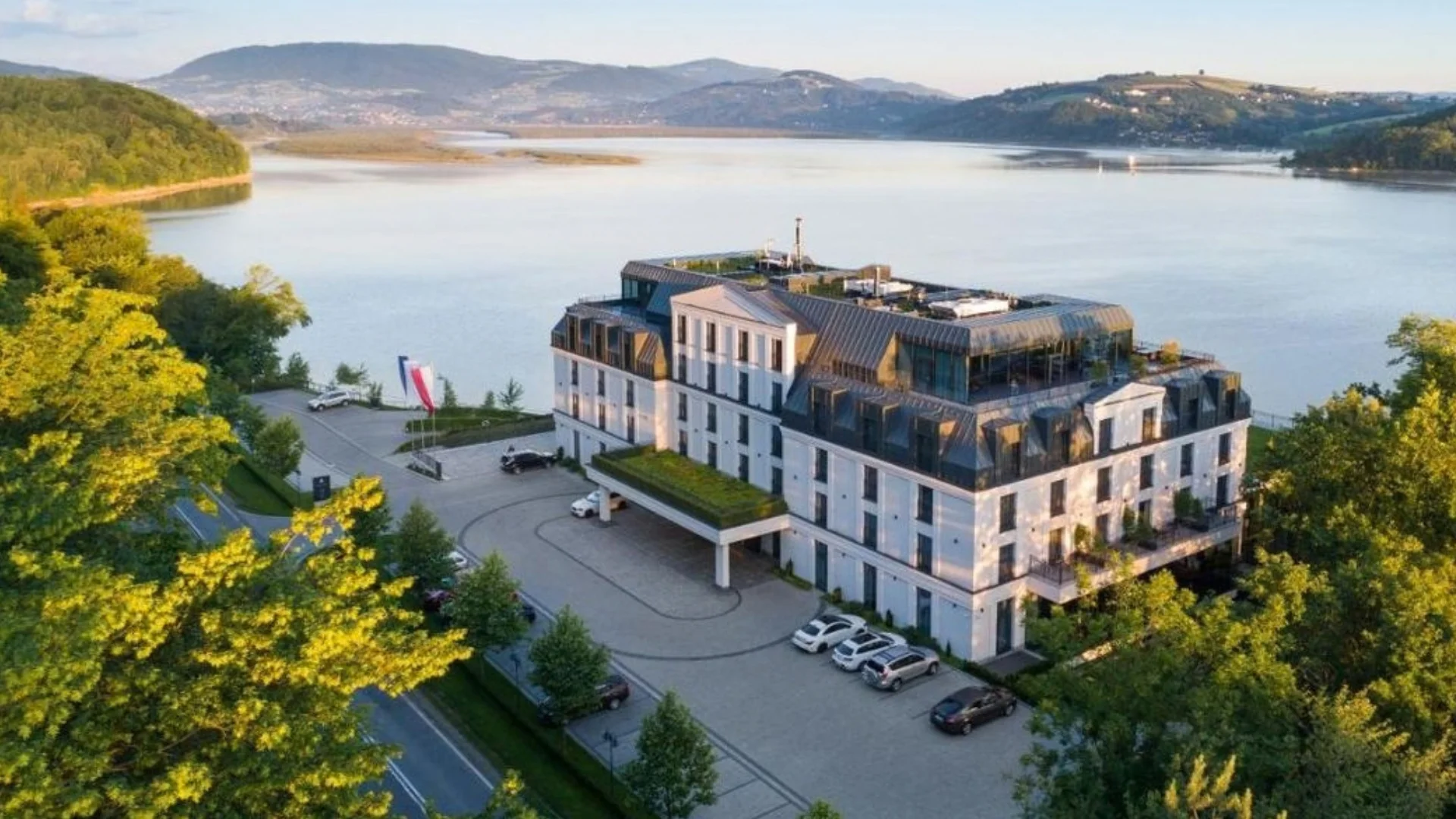 Hotel Heron w Siennej, luksusowy budynek