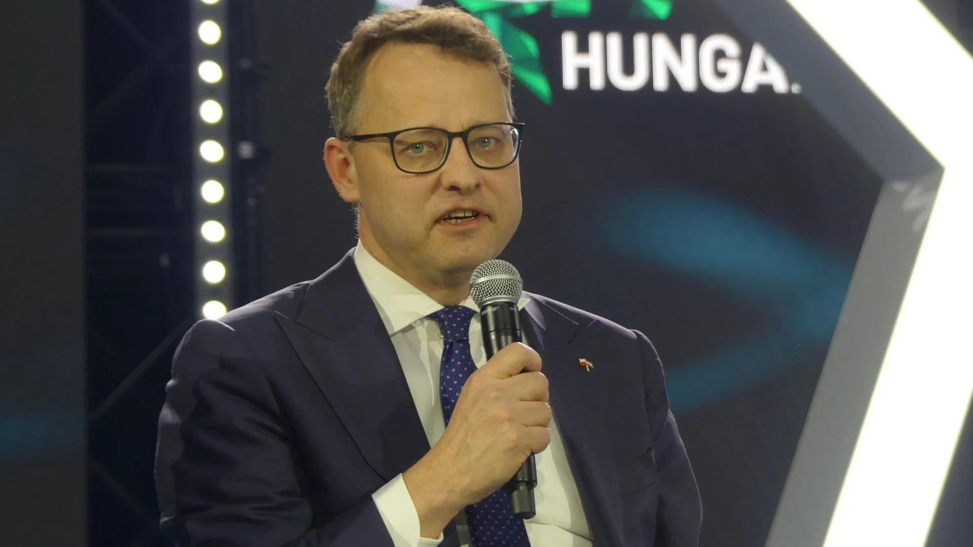 Węgierskie służby weszły do instytutu Romanowskiego. Chodzi o 3,5 mln forintów miesięcznie