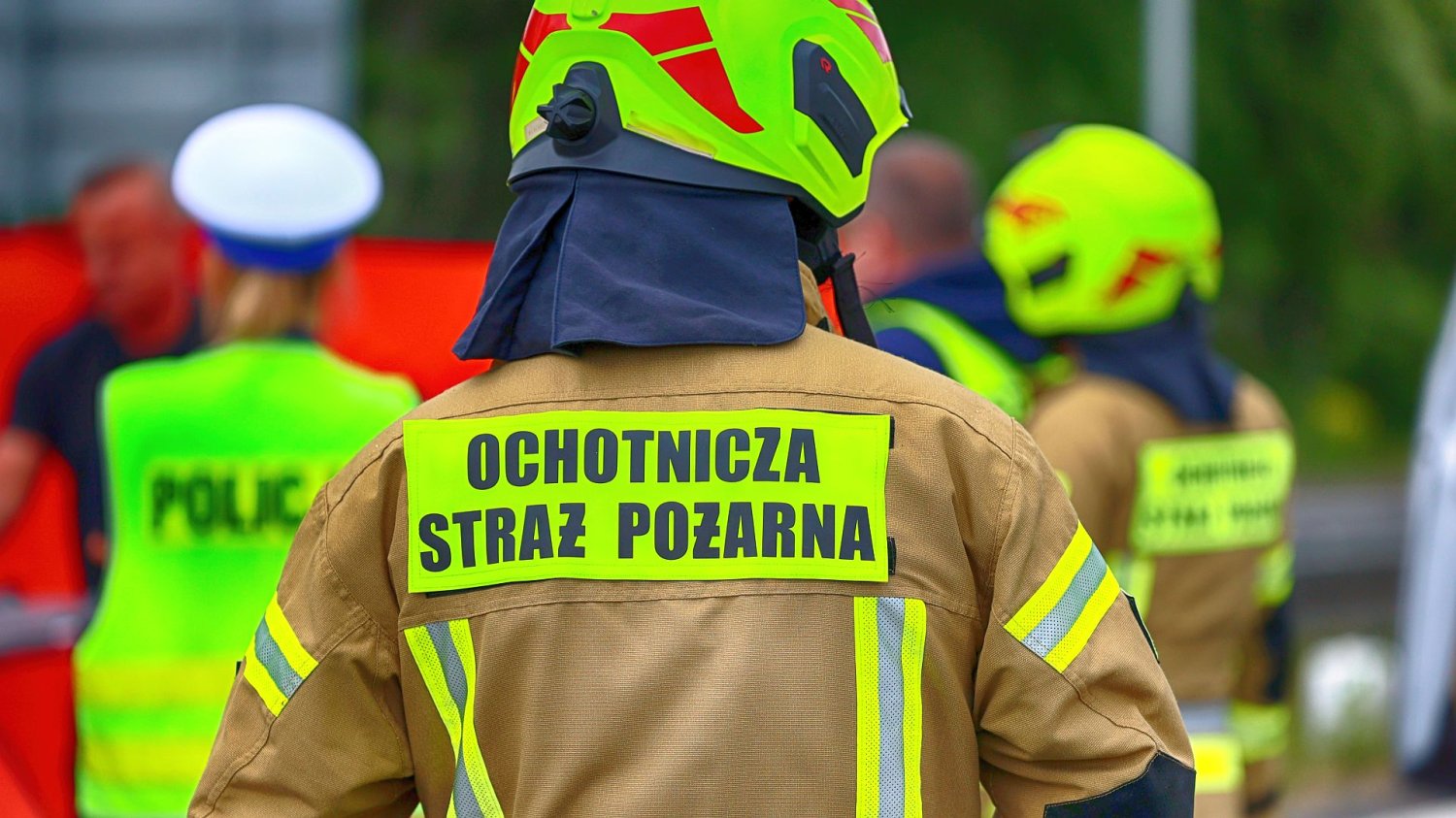 Szybciej, wyżej, ale bez przesady. MSWiA obniża poprzeczkę dla strażaków strażak