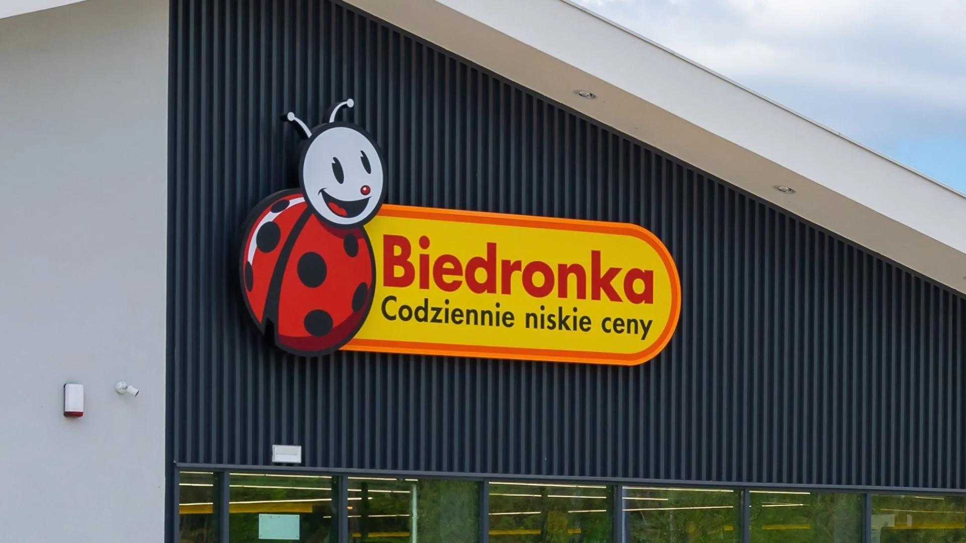 logo sklepu Biedronka.
