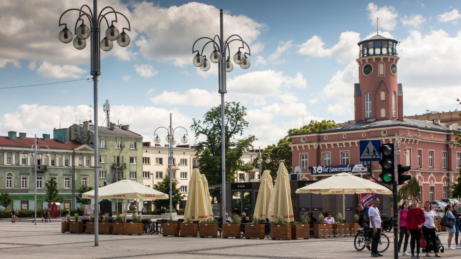 Plac władysława biegańskiego w Częstochowie.