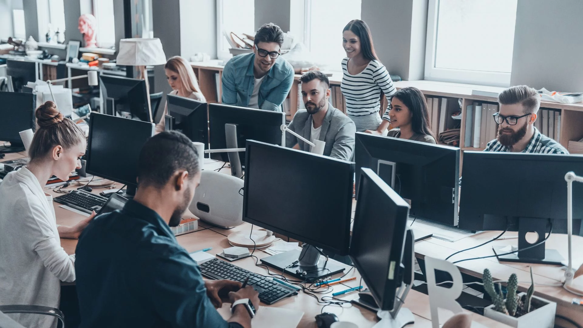 Polacy idą do pośredniaka nie po pracę. Prawdziwy powód zaskakuje