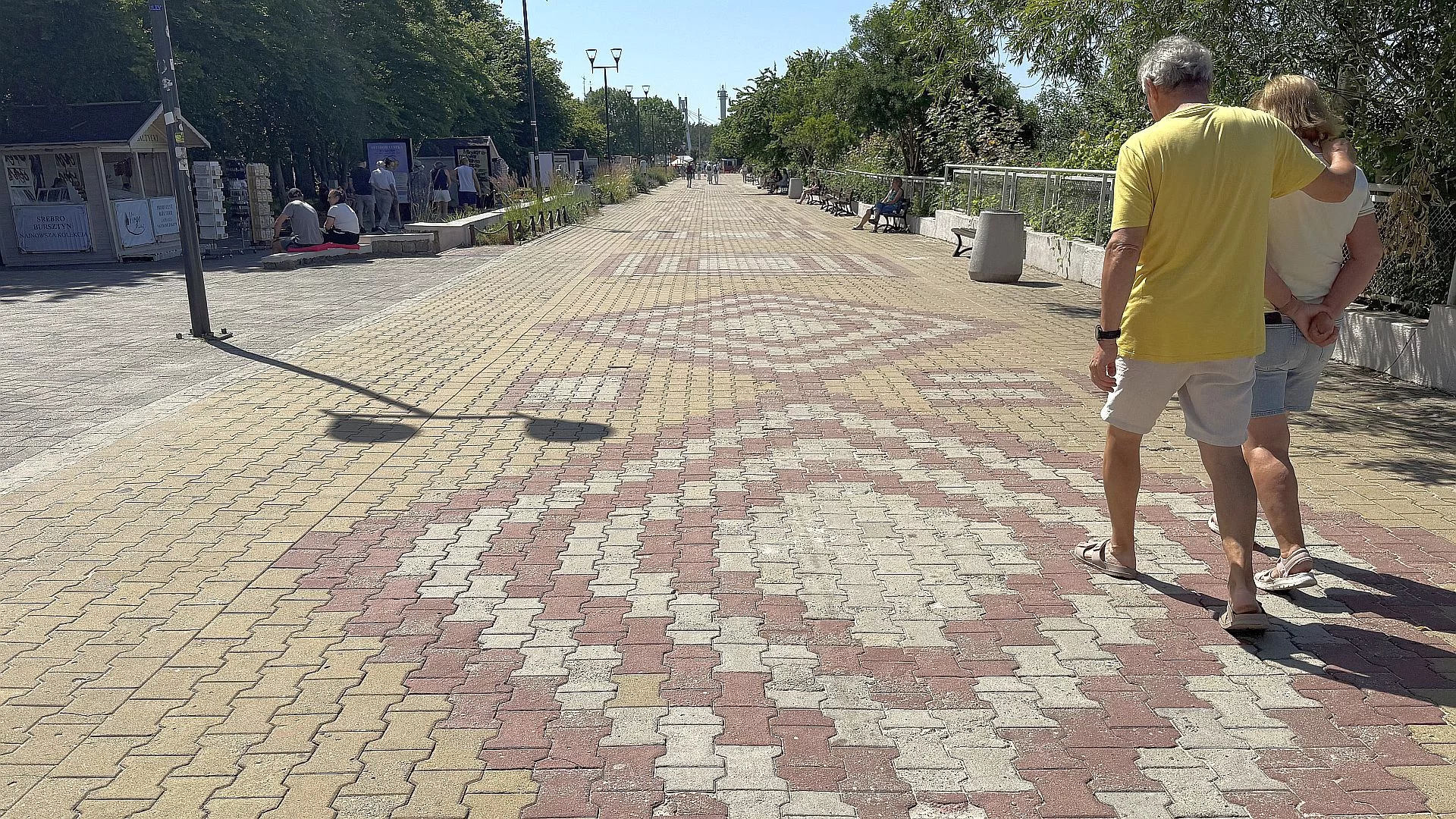Nic tylko kłaść patelnię na beton i smażyć. Pięć miejsc nad polskim morzem, gdzie w upale można zrobić sobie jajecznicę