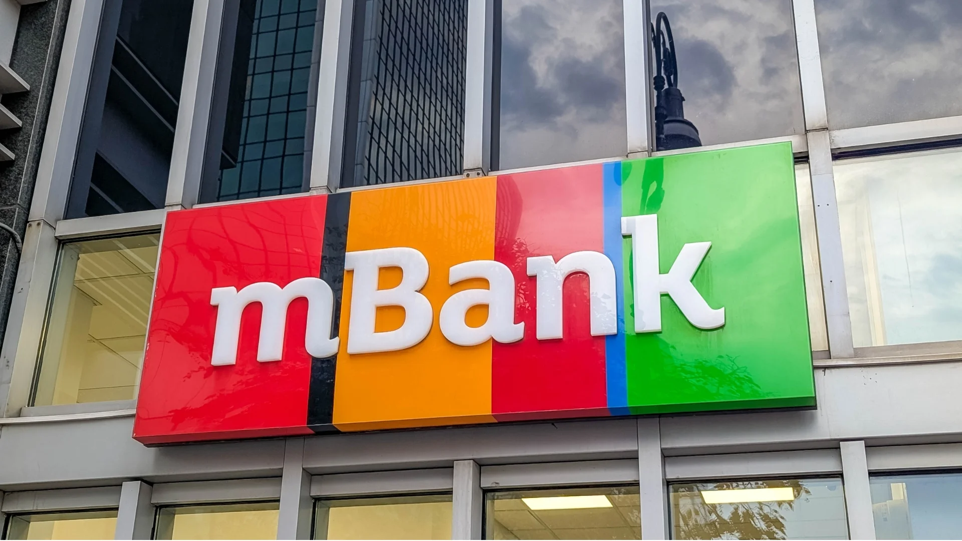 MBank ma nową funkcję PIN. Tak oszuści mogą dobrać się do twoich pieniędzy