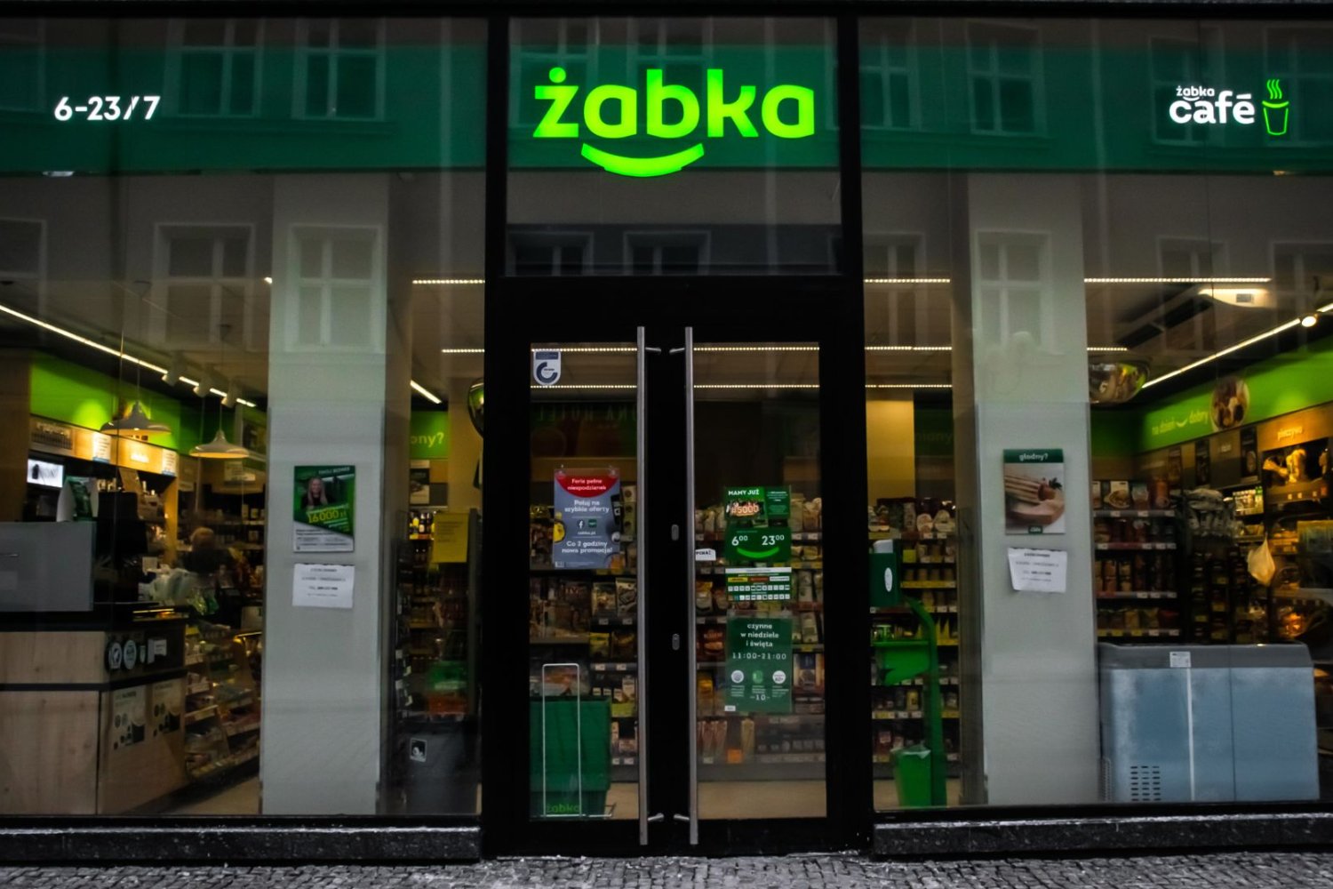 Sklep Żabka.