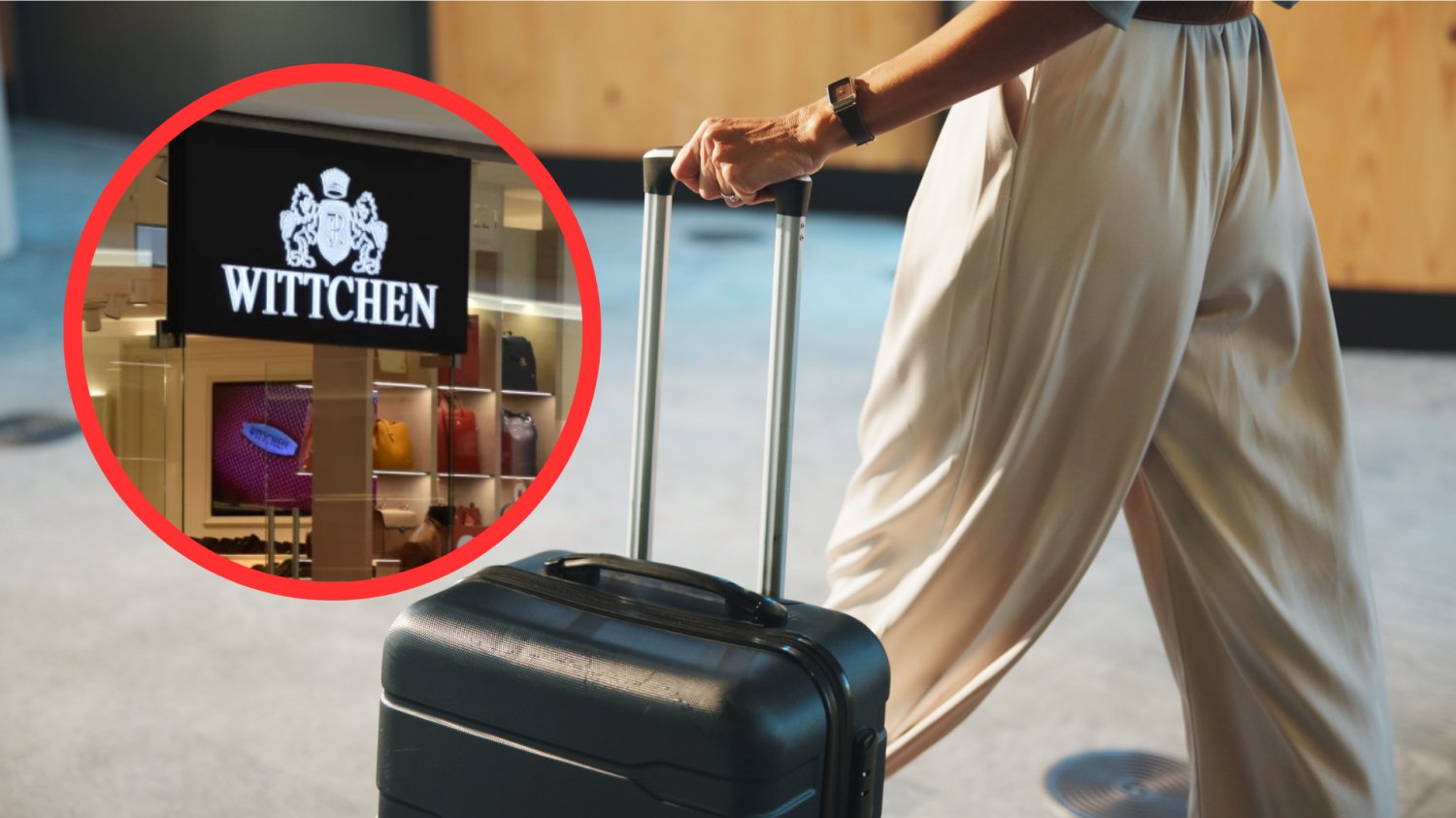 Kobieta z walizką. Sklep Wittchen w czerwonym kółku.