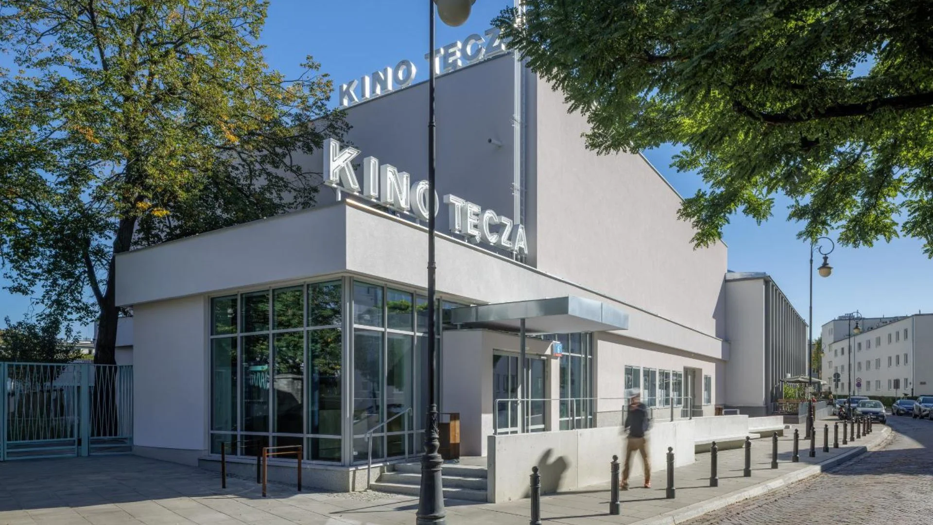 Legendarne Kino Tęcza powraca! Wiemy, kiedy otwarcie kultowego miejsca. Kino Tęcza w Warszawie.