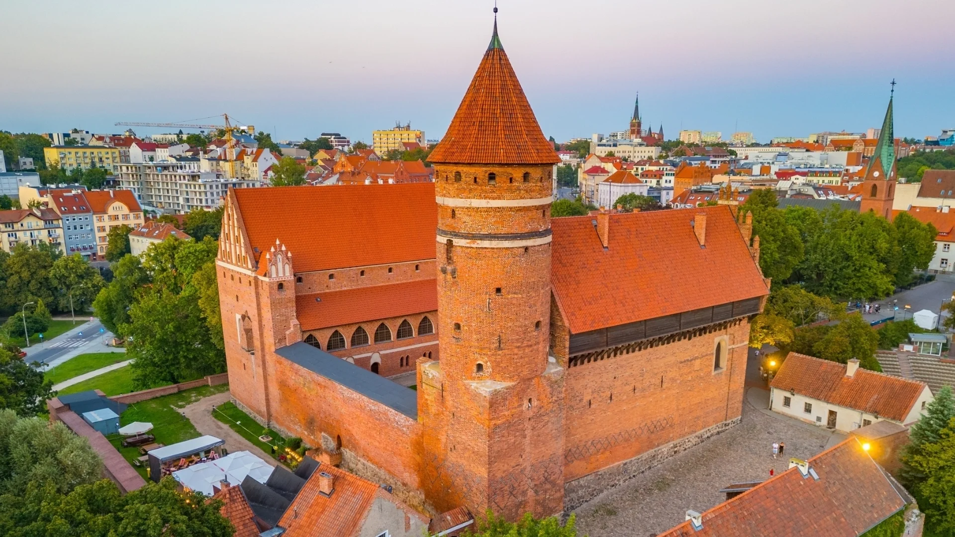 Słynny zamek znika z mapy turystycznej Polski. Pospiesz się, masz ostatnią szansę