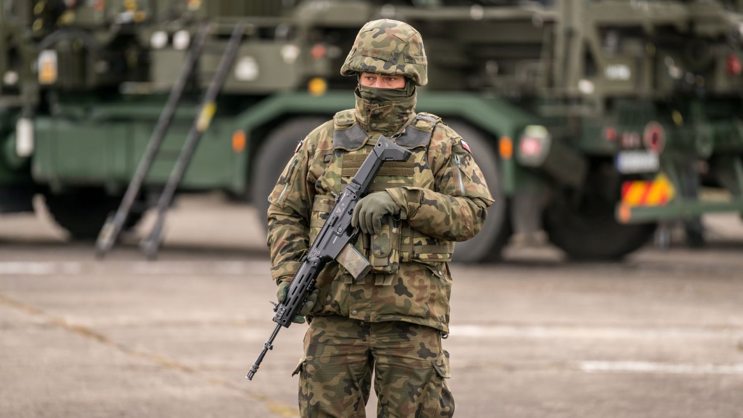 MON zamawia 46 tysięcy nowych karabinków. Przełomowy kontrakt dla polskiego wojska Wojsko Polskie dostanie karabinki Grot w wersji A3. Podpisano nową umowę