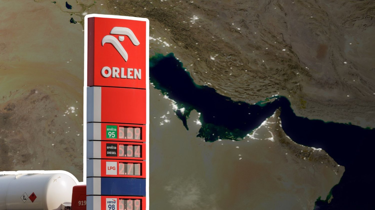 Ropa mocno tanieje przez USA i Iran. Ekspert ostrzega: Paliwo w Polsce zdrożeje. Ciesnina Ormuz, stacja Orlen.