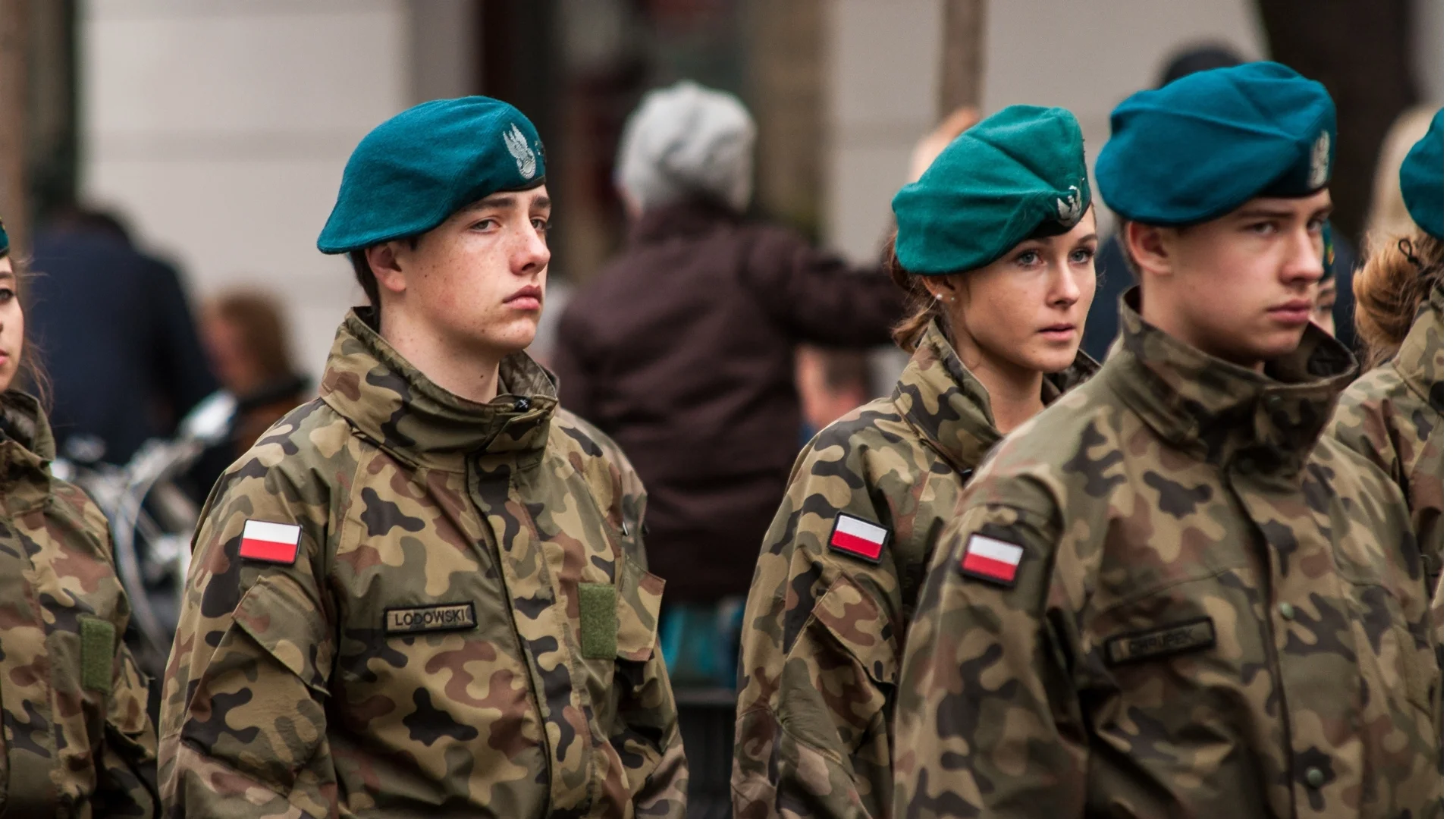 Wojsko wysyła Polakom karty mobilizacyjne. Każdy kolor ma znaczenie